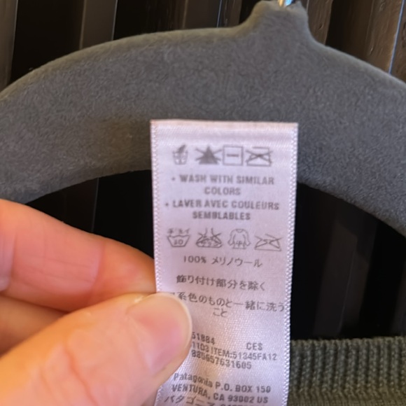 Patagonia merino striped green and fushia long sleeve sweater - Picture 4 of 4